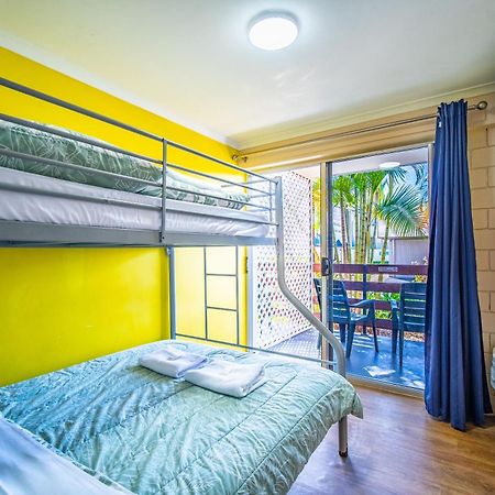 The Hostel, Еърли Бийч Екстериор снимка