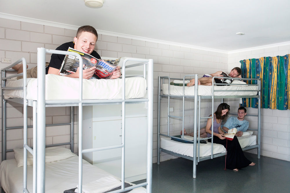 The Hostel, Еърли Бийч Екстериор снимка